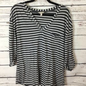 Last call!Casual three quarter banana republic top